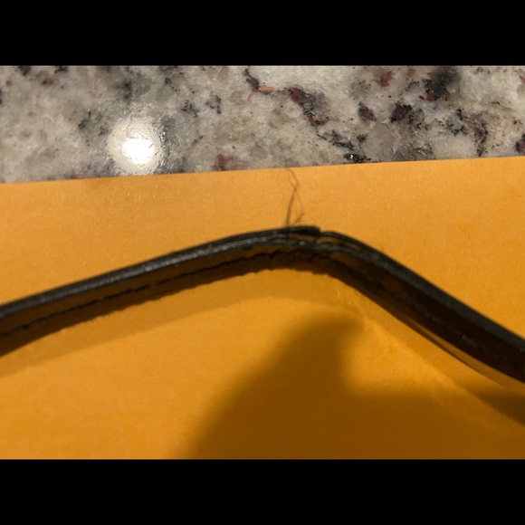 Clutch Peyton Op Art Embossed Gogo Black Patent Leather Wristlet - Picture 4 of 7